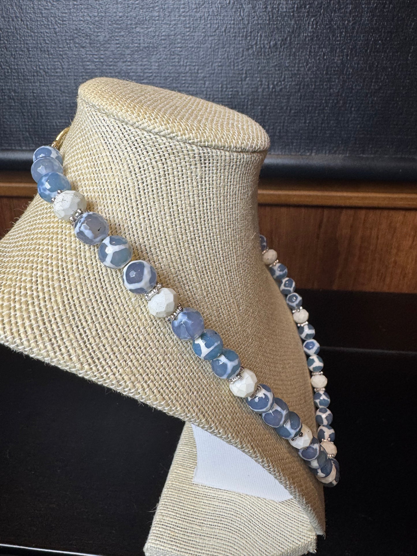 Blue and White Lace Agate Beaded Necklace