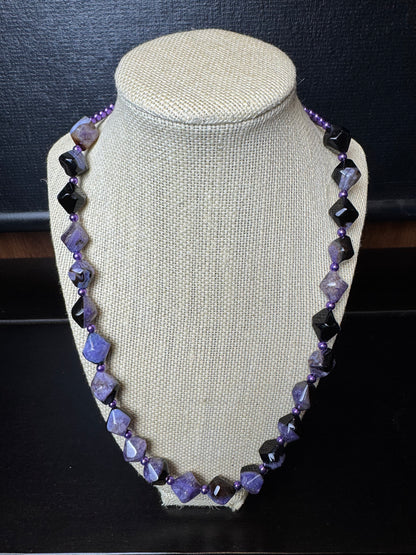 Handmade Vintage Diamond Shaped Amethyst Beaded Necklace