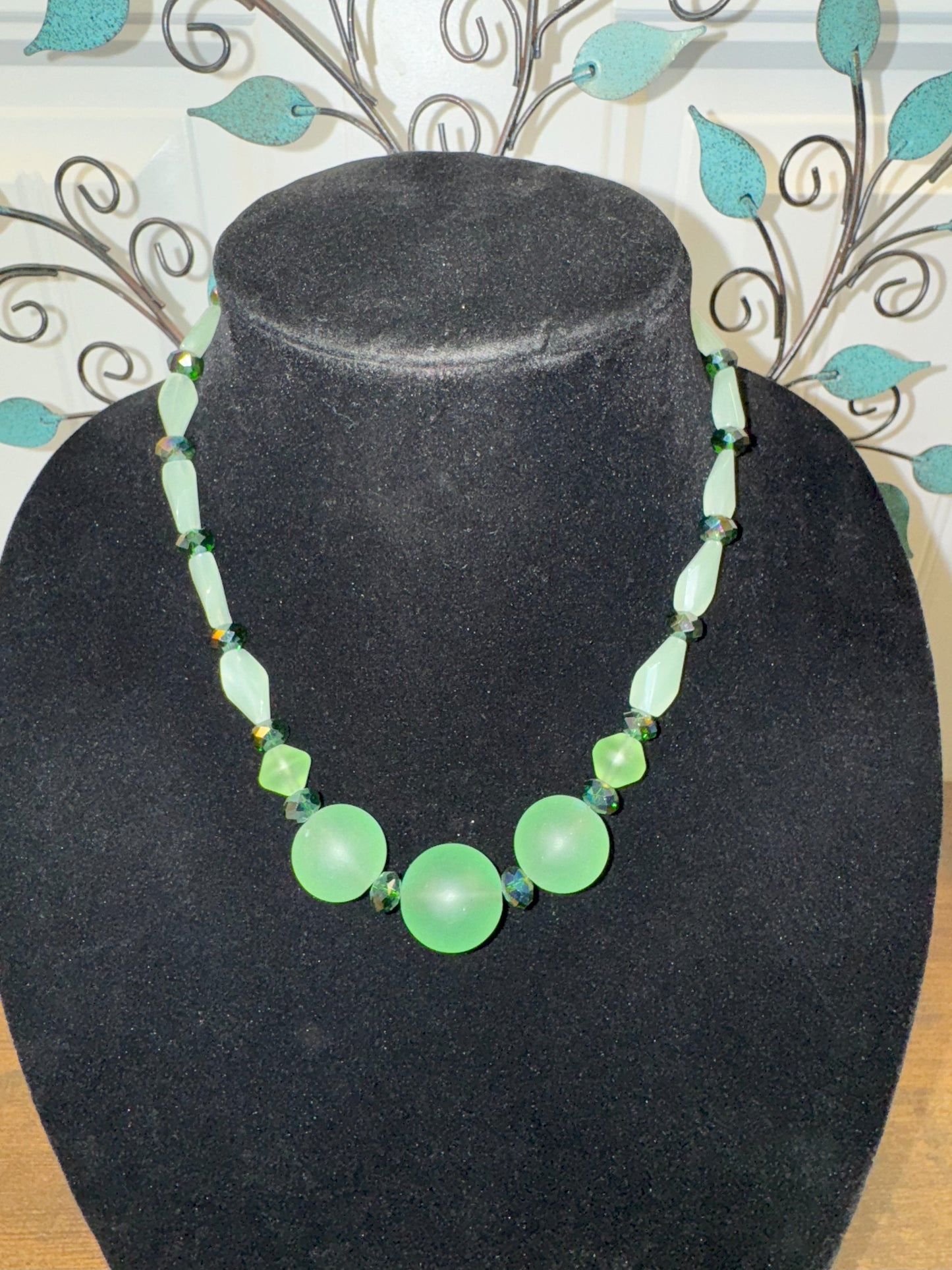 Handmade Vintage Green Frosted Glass Bead Necklace
