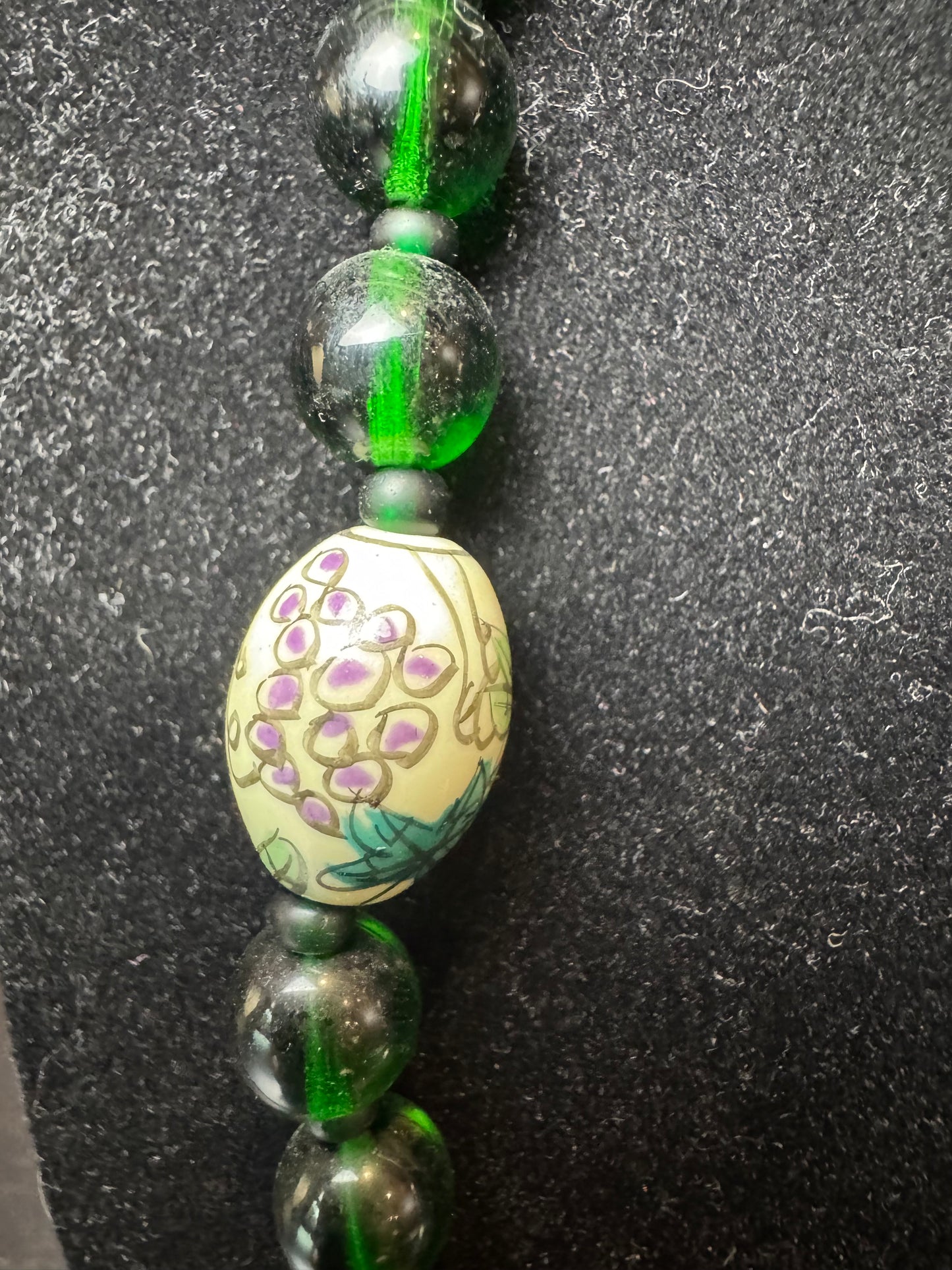Green and Grape Vine Bead Necklace