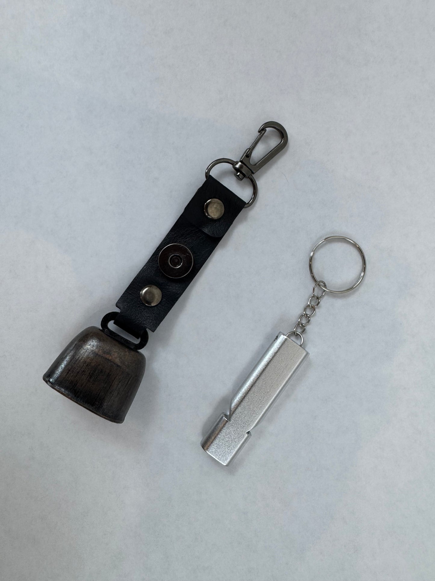 Hotop Bear Bell with Whistle Set (Black, Silver)