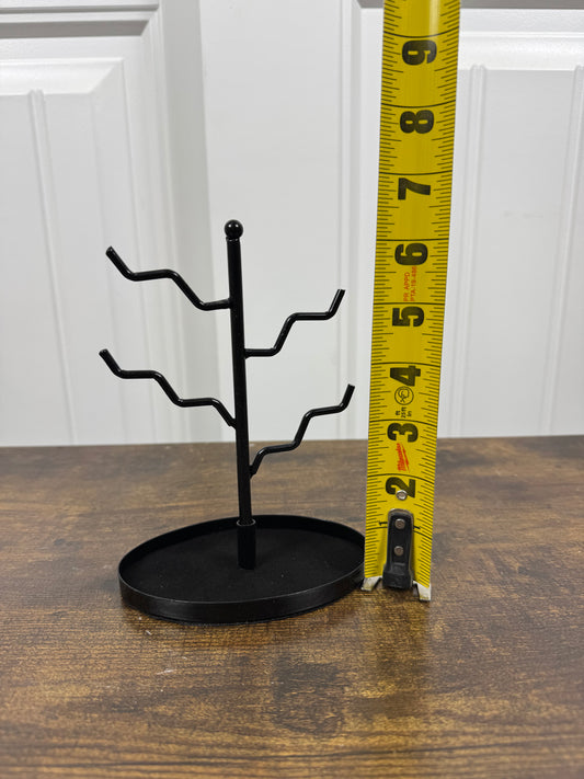 BLACK RING HOLDER WITH 4 TWISTED BRANCHES