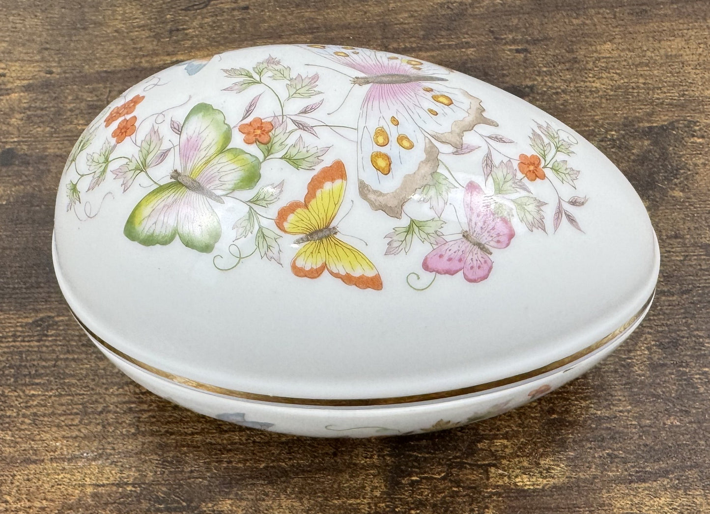 Vintage Avon “Butterfly Fantasy” Egg Shape Trinket Box