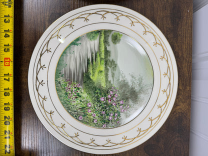10.5” LA MIEUX CHINA PLATE, HAND PAINTED, 24 KARAT GOLD PLATED